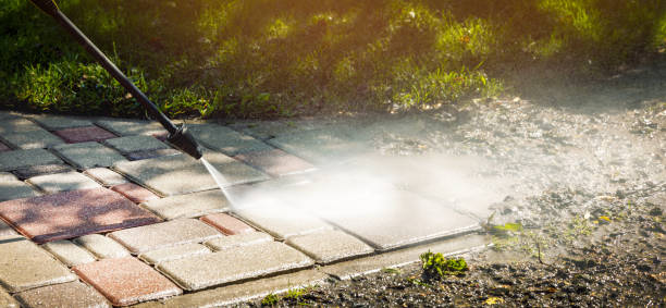 Best Gutter Cleaning  in Happy Valley, CA